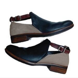 Naot Black and Tan Color Block Leather Slip On Bootie Shoe Size 9